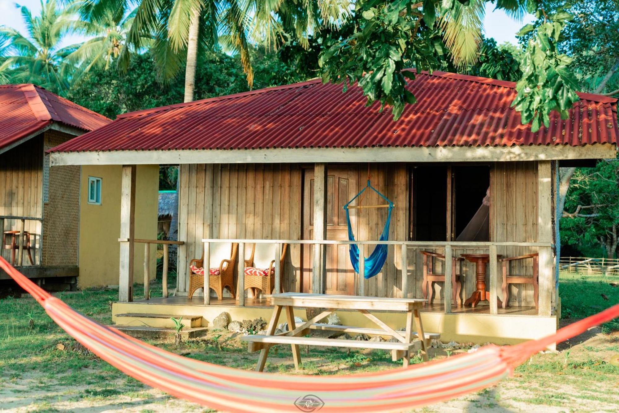 Playa Encantada Beach Resort El Nido Exterior photo