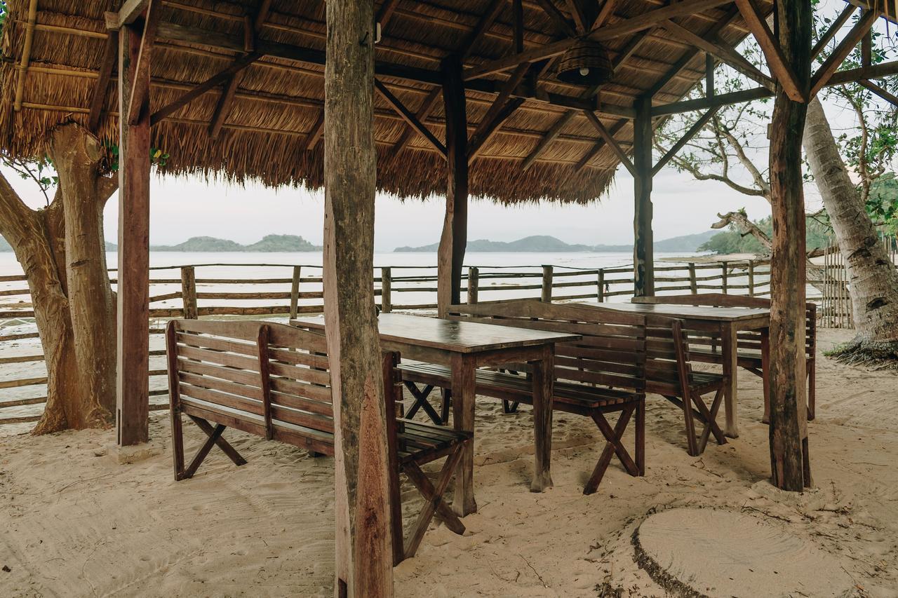 Playa Encantada Beach Resort El Nido Exterior photo